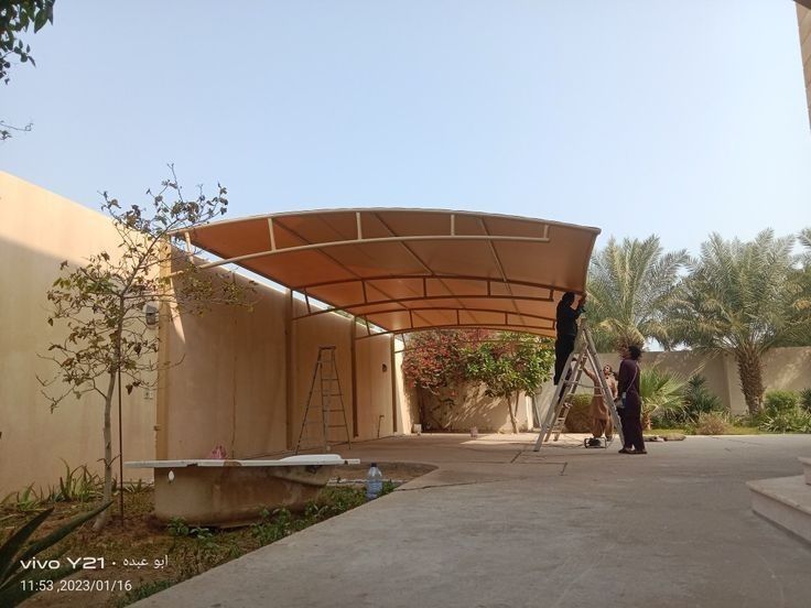 مقاول مظلات وسواتر